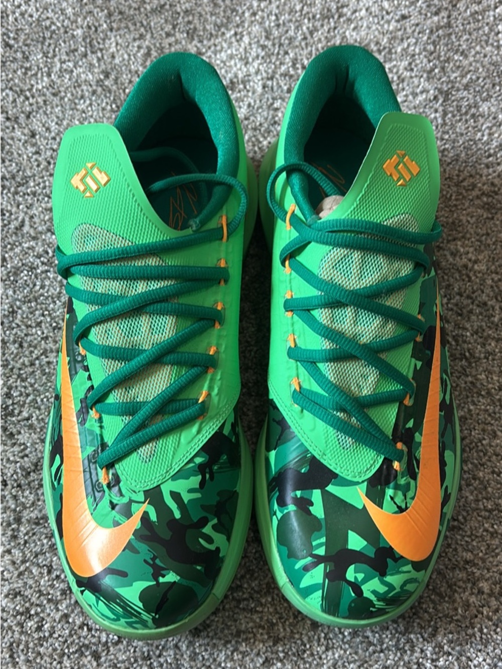 Nike KD 6 "Easter" sneakers